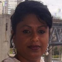 Patra De Silva GroYourBiz NHV Natural Pet Products